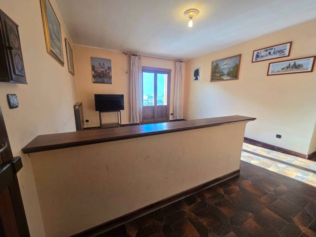 Appartamento a Chatillon in Via Roberto Pellisier - Foto 4