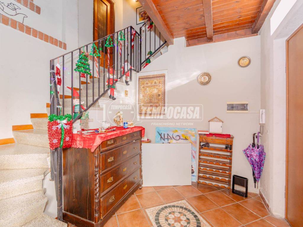 Appartamento a Gambolò in Via Gruvala 40 - Foto 2