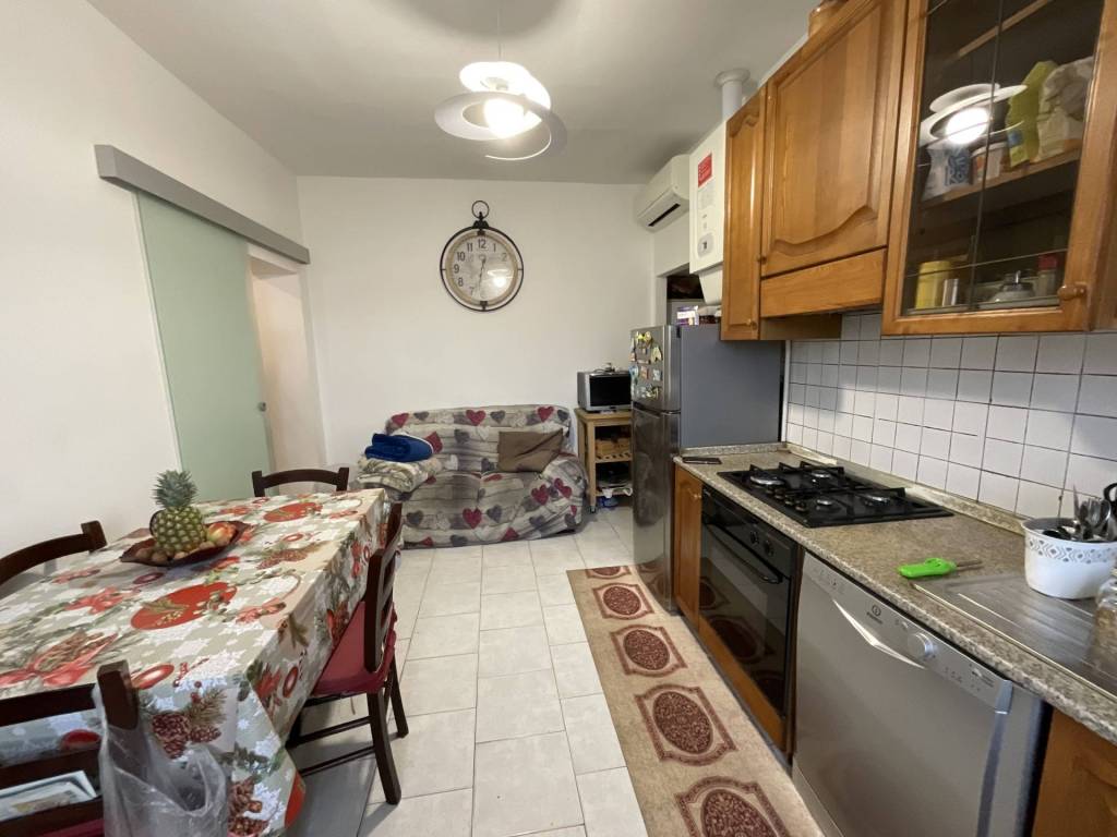 Appartamento a Livorno in Via dell'Ardenza - Foto 3