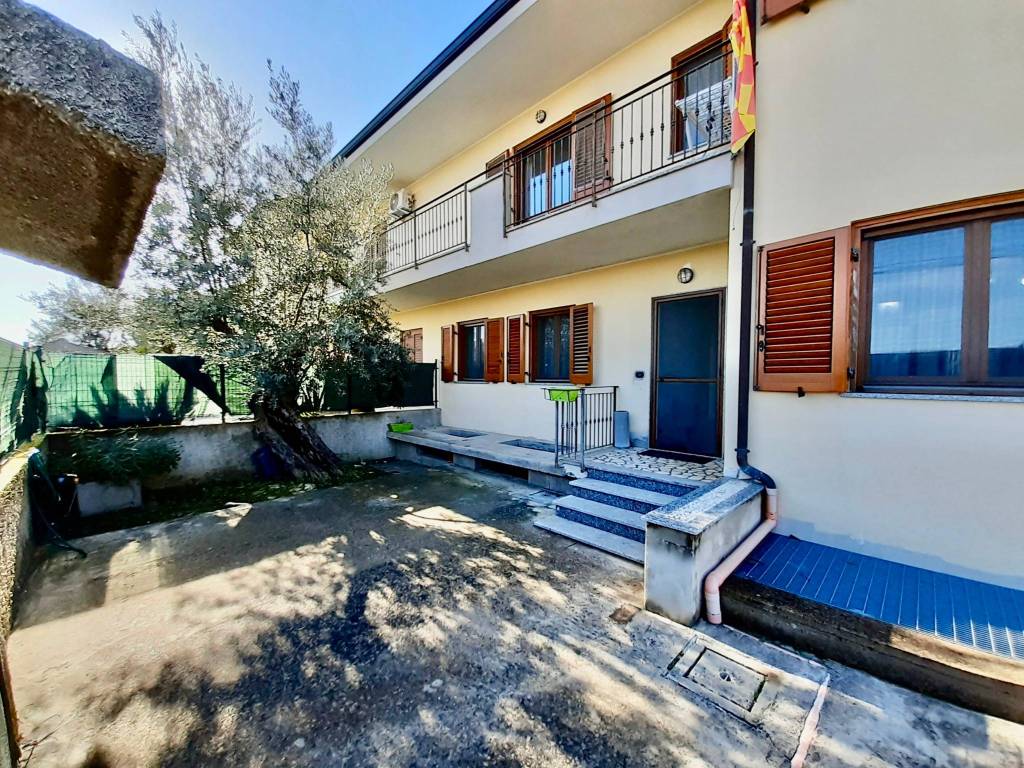 Villa a Montepaone in Via Giosuè Carducci - Foto 5