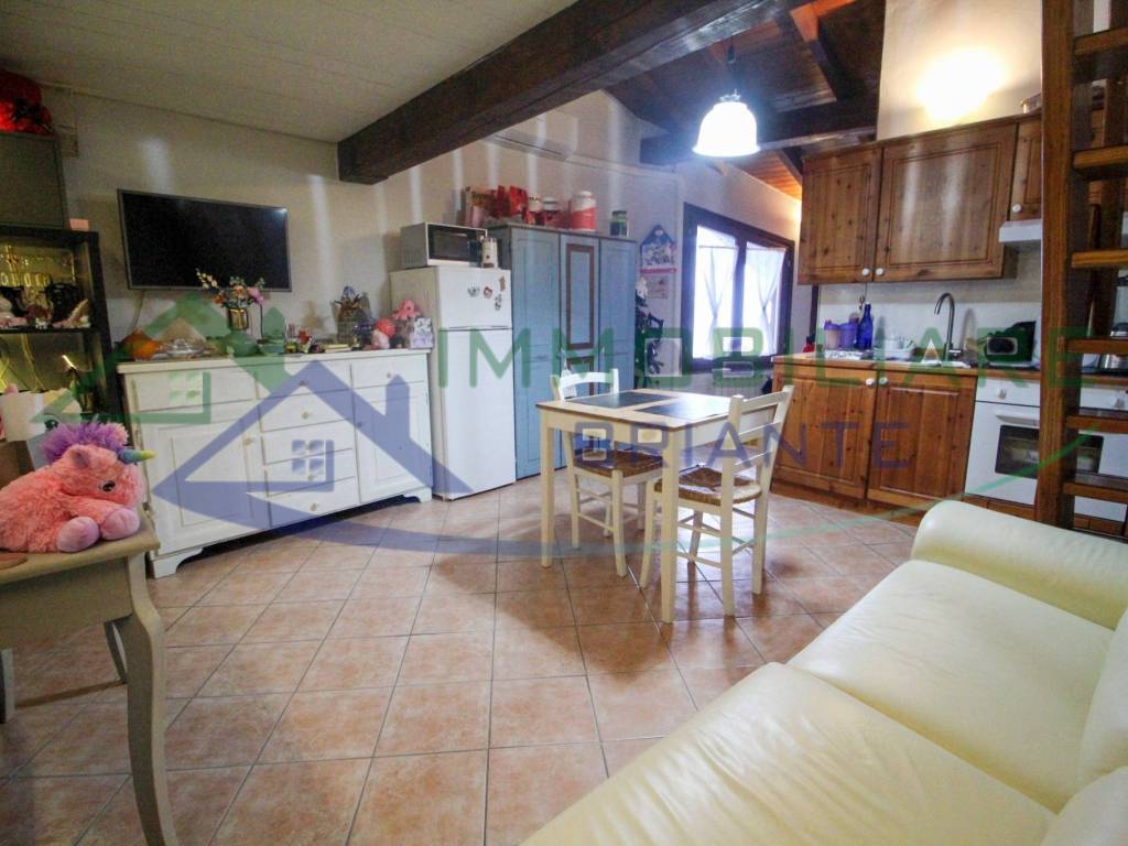 Casa indipendente a Somma lombardo in Via Giuseppe Garibaldi - Foto 5