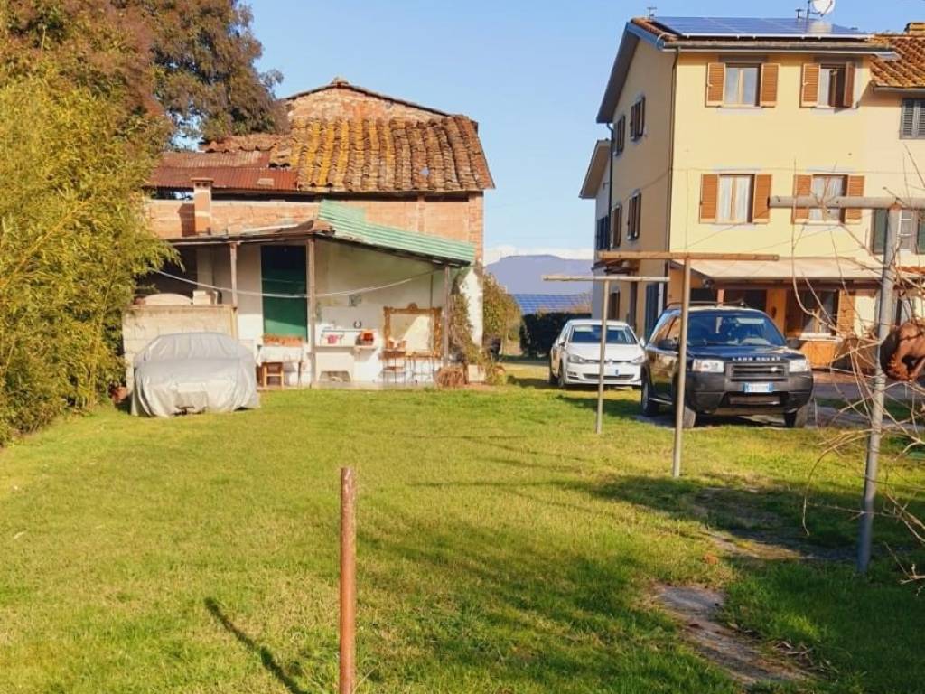 Casa indipendente a Lucca in Via di Sorbano Del Giudice - Foto 5