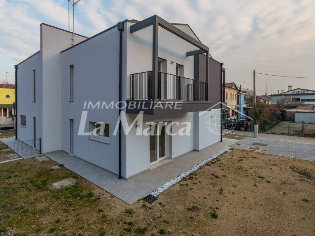 Villa a Treviso in Via Zermanese, 173 - Foto 3