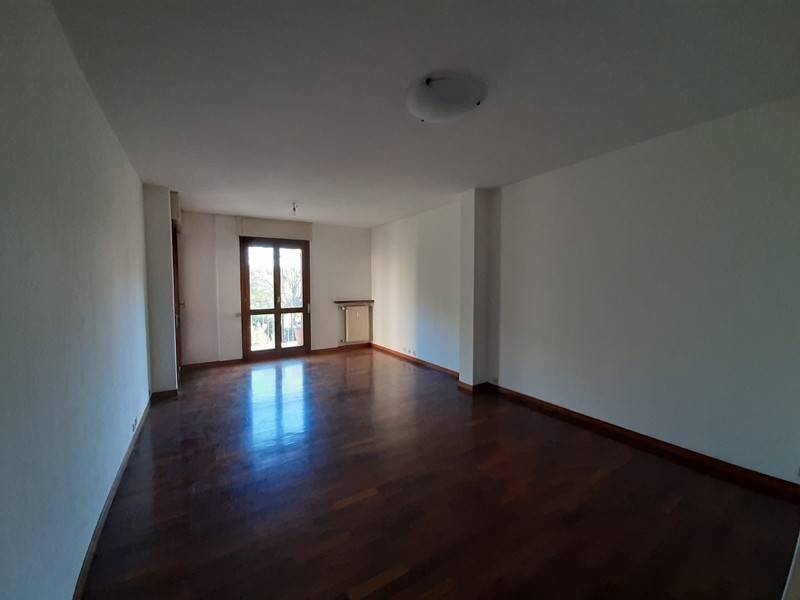 Appartamento a Lecco in Via Privata Ai Pini, 5 - Foto 4