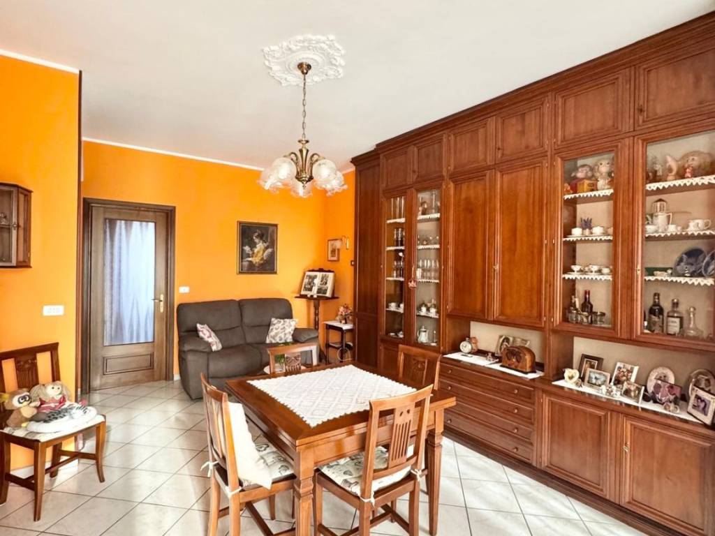 Appartamento a Rivoli in Corso Francia , 28 - Foto 2