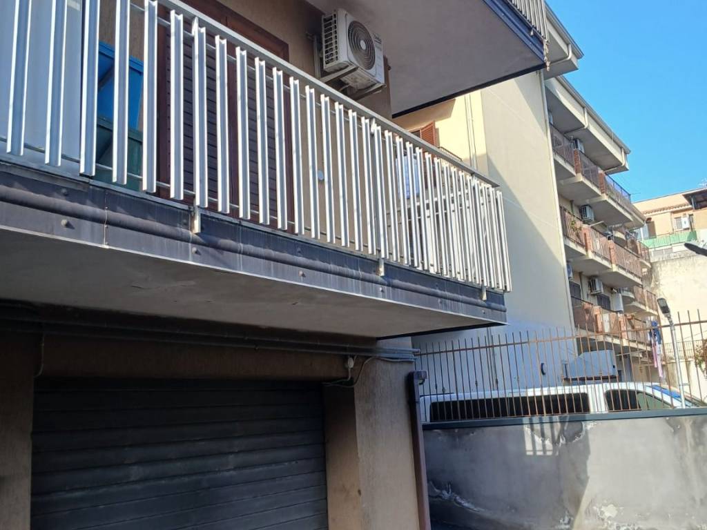 Appartamento a Aci castello in Via Sciarelli, 11 - Foto 2