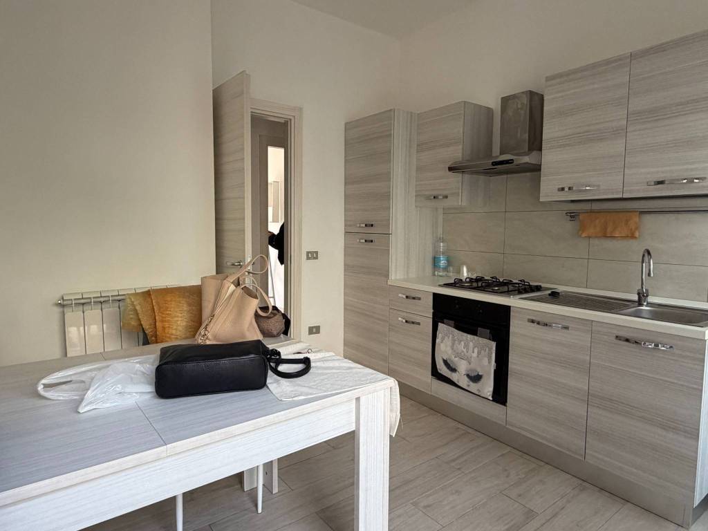 Appartamento a Caltanissetta in Via Giordano Bruno, 11 - Foto 3