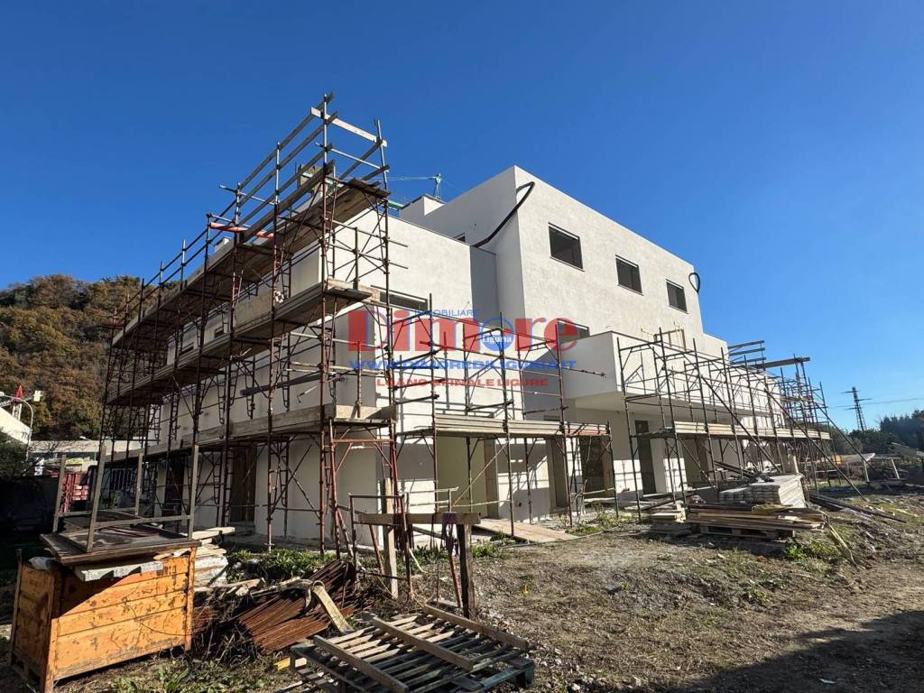Appartamento a Finale ligure in Via Calice, 42 - Foto 3