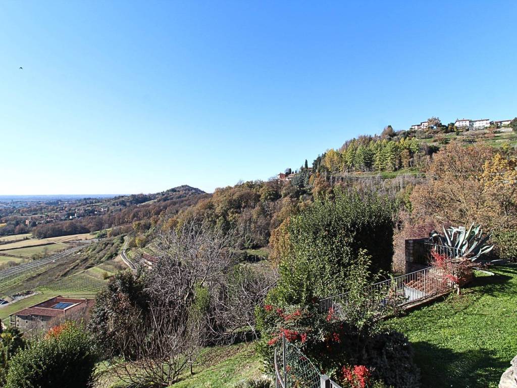 Villa a Bergamo in Via Astino - Foto 5