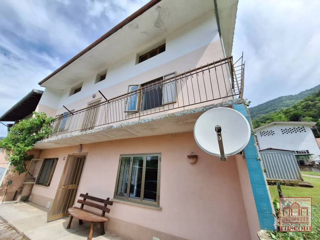 Villa a Meduno in Via Sottomonte, 43 - Foto 2