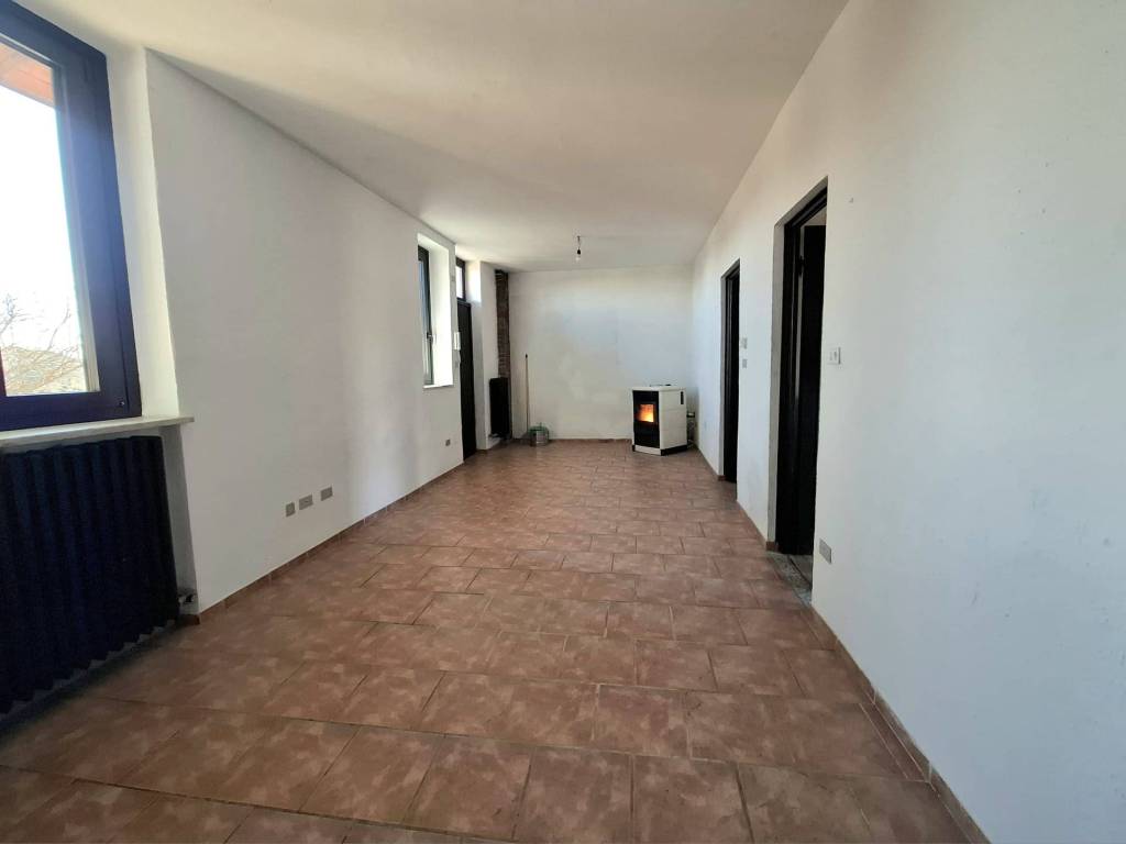 Appartamento a Cuneo in Via Roero - Foto 3