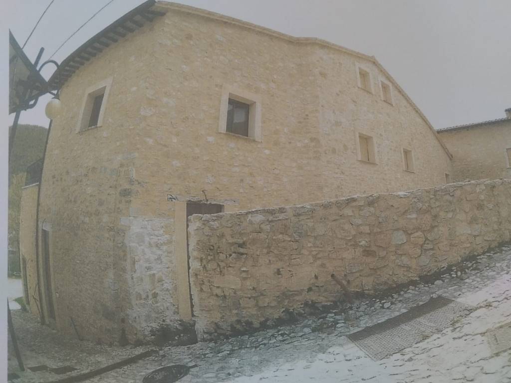 Rustico / casale a Perugia in Civitelle di Preci - Foto 2