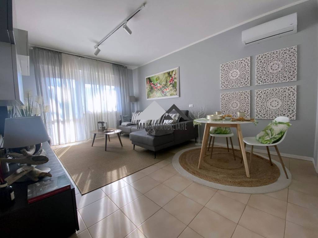 Appartamento a Riccione in Viale Derna - Foto 2