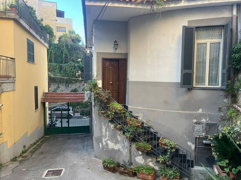 Appartamento a Castellammare di stabia in Salita Quisisana, 41 - Foto 3