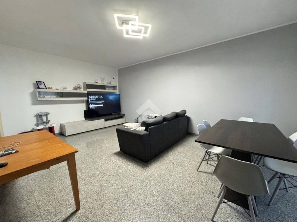 Appartamento a Cosenza in Via Antonio Segni, 2 - Foto 3