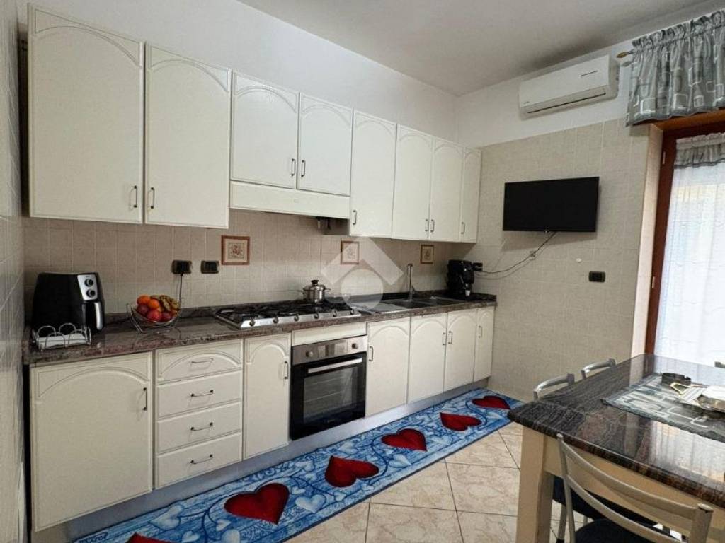 Appartamento a Afragola in Via benedetto croce - Foto 2