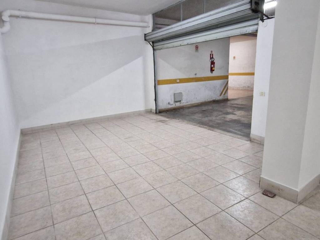 Box / garage a Trani in Via Caposele - Foto 5