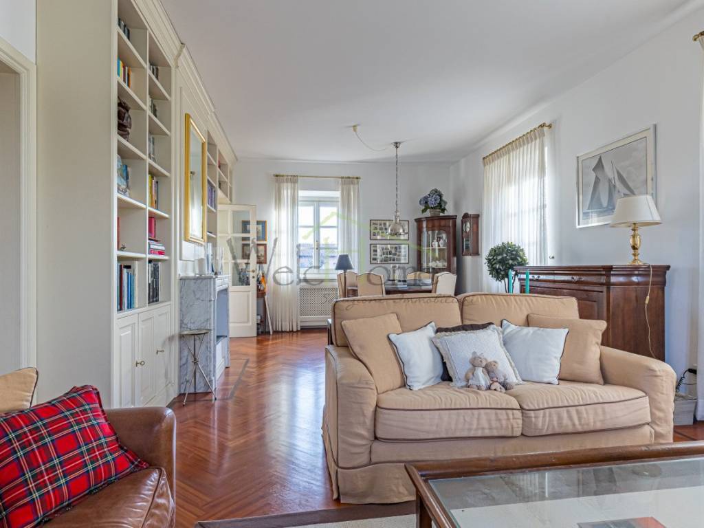 Villa a Alzate brianza in Via della Noce - Foto 4