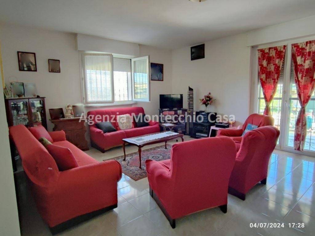 Villa a Sassocorvaro auditore in Via A. Manzoni, 22 - Foto 4