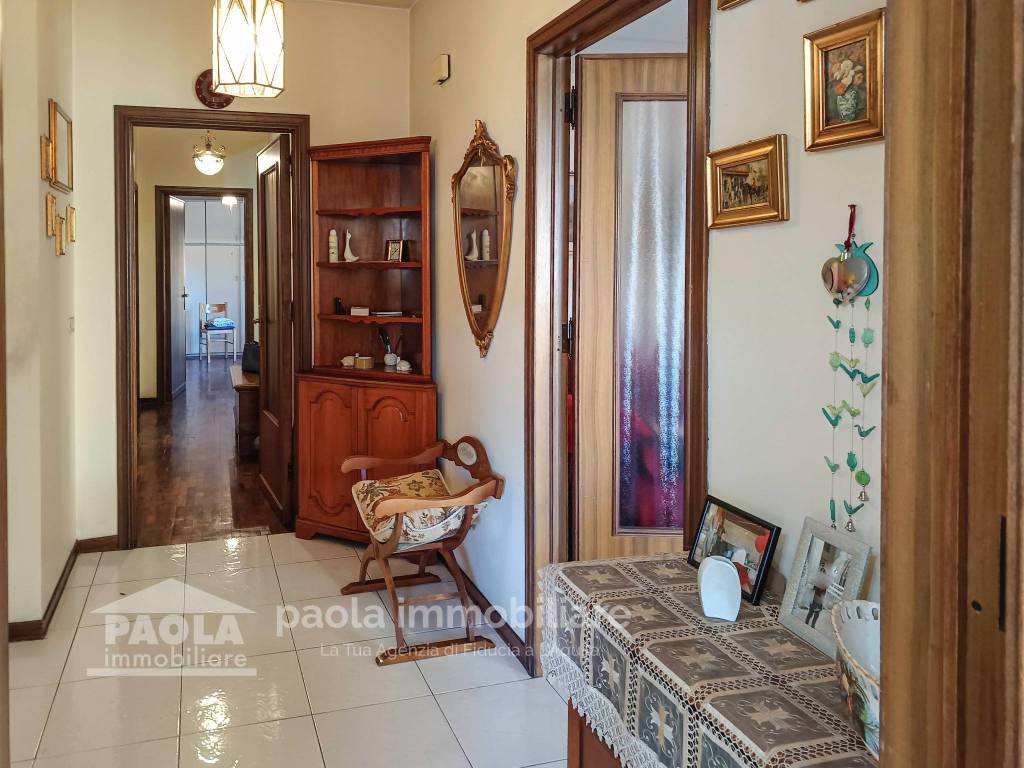 Appartamento a L'aquila in Viale della Croce Rossa, 185 - Foto 2