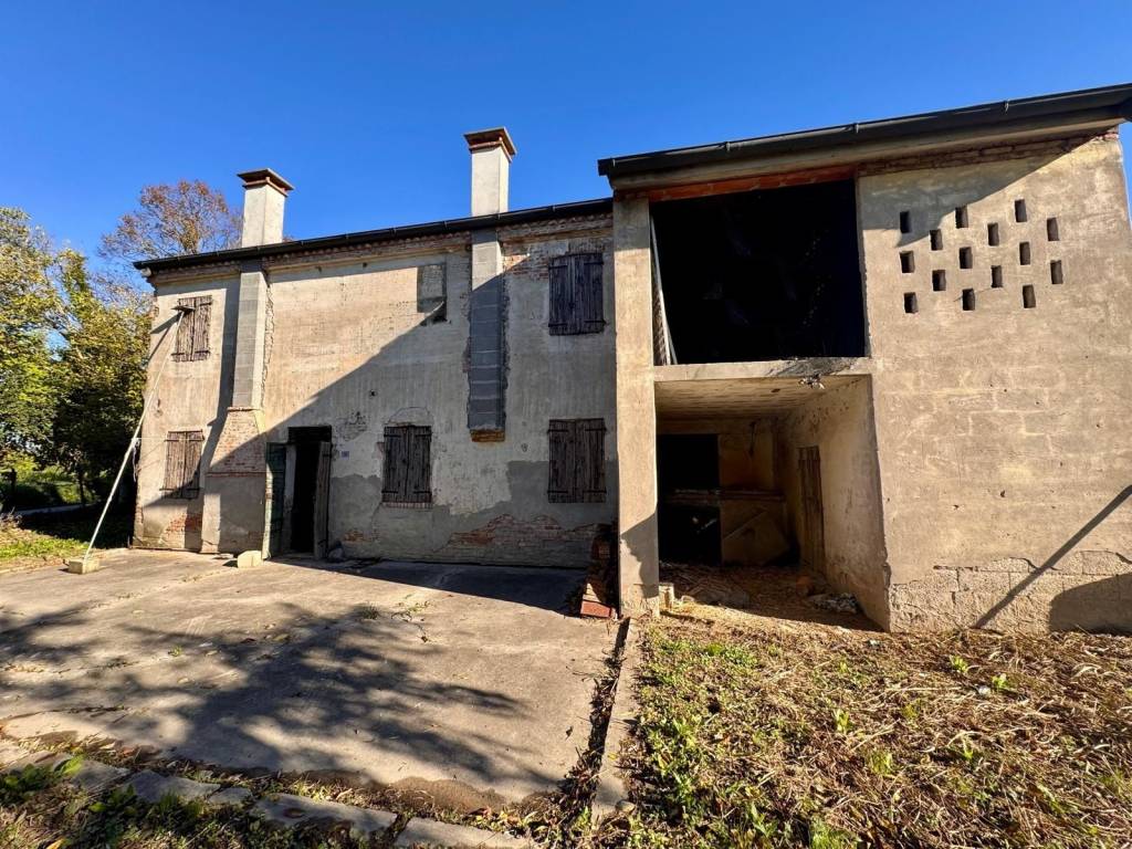 Rustico / casale a Montagnana in Via Chiesa - Foto 5