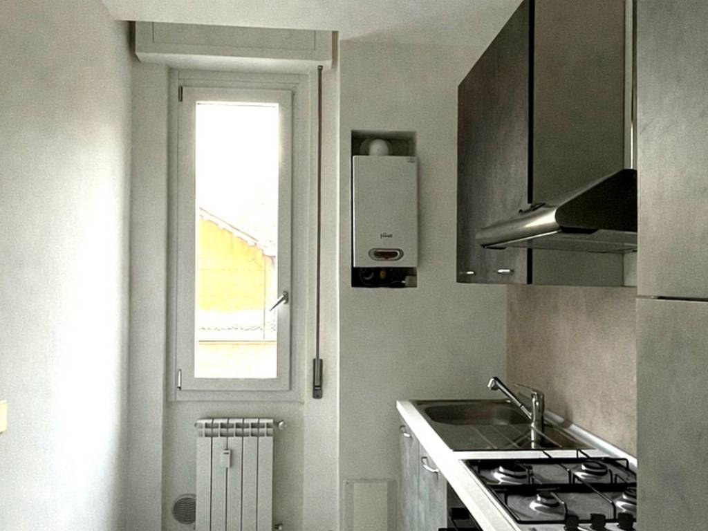 Appartamento a Arona in Via Verga, 1 - Foto 4