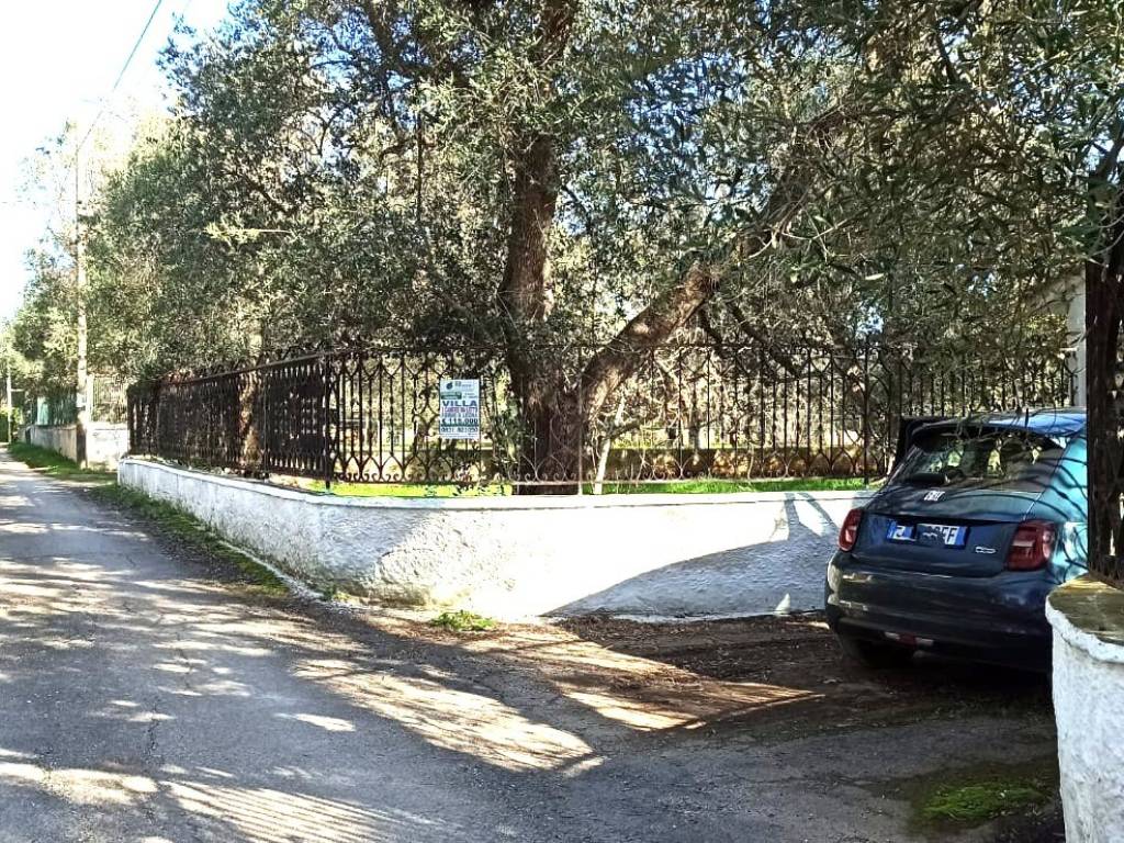 Villa a Francavilla fontana in Contrada Forleo Superiore - Foto 2