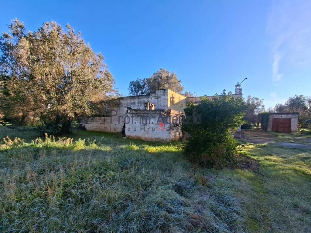 Rustico / casale a San michele salentino in Contrada Aieni - Foto 4