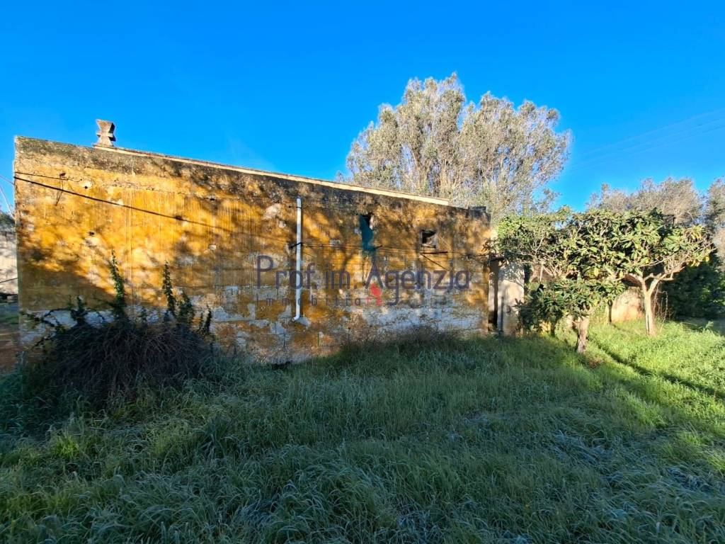 Rustico / casale a San michele salentino in Contrada Aieni - Foto 5