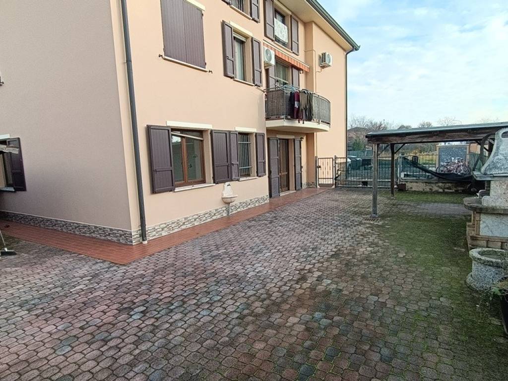 Appartamento a Moglia in Via Francesco Santi, 13 - Foto 5
