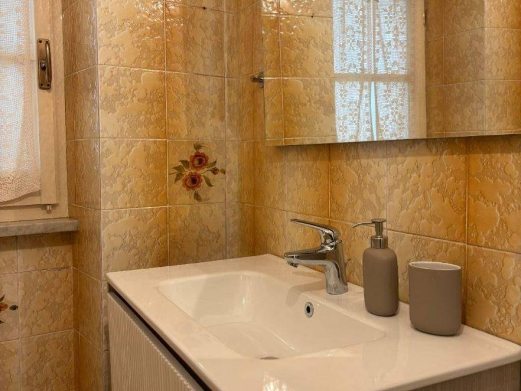 Appartamento a Camogli in Via Tommaso Racca, 27 - Foto 2