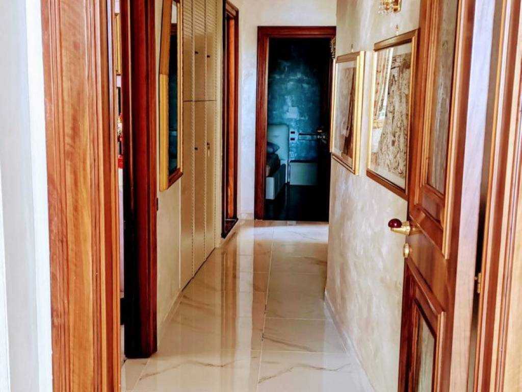 Appartamento a Salerno in Via Roma - Foto 4