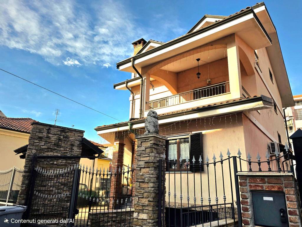 Villa a Nichelino in Via Stupinigi, 50 - Foto 2