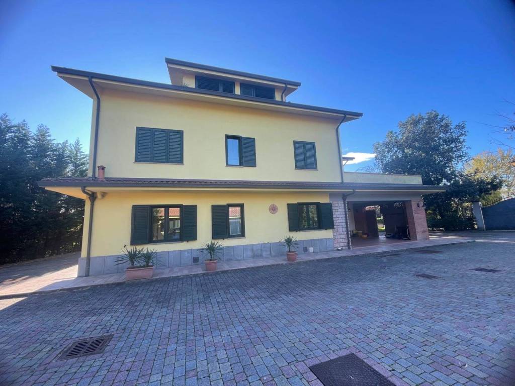 Villa a Ponte buggianese in via buggianese - Foto 5