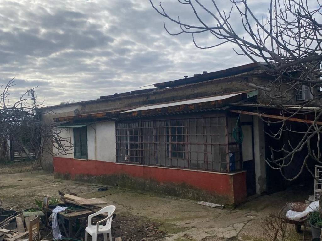 Casa indipendente a Lanuvio in Via 1 Maggio, 68 - Foto 2