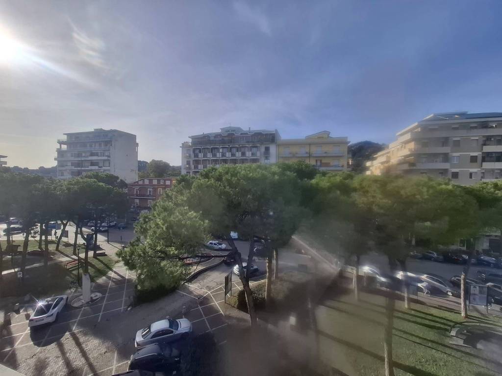 Appartamento a Pescara in Piazza Duca degli Abruzzi, 59 - Foto 2