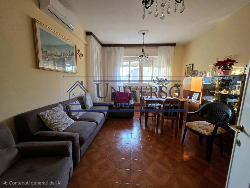 Appartamento a Voghera in Via Luigi Carlo Farini, 4 - Foto 2
