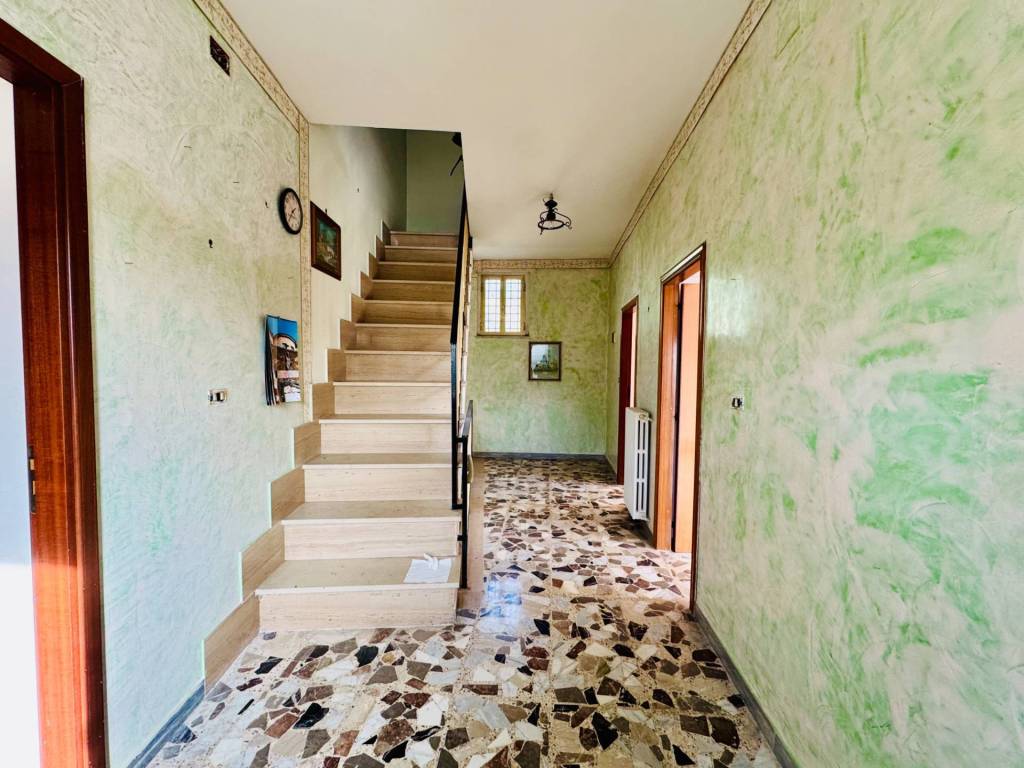 Casa indipendente a Luogosano in VIA RIPARATA, 27 - Foto 4