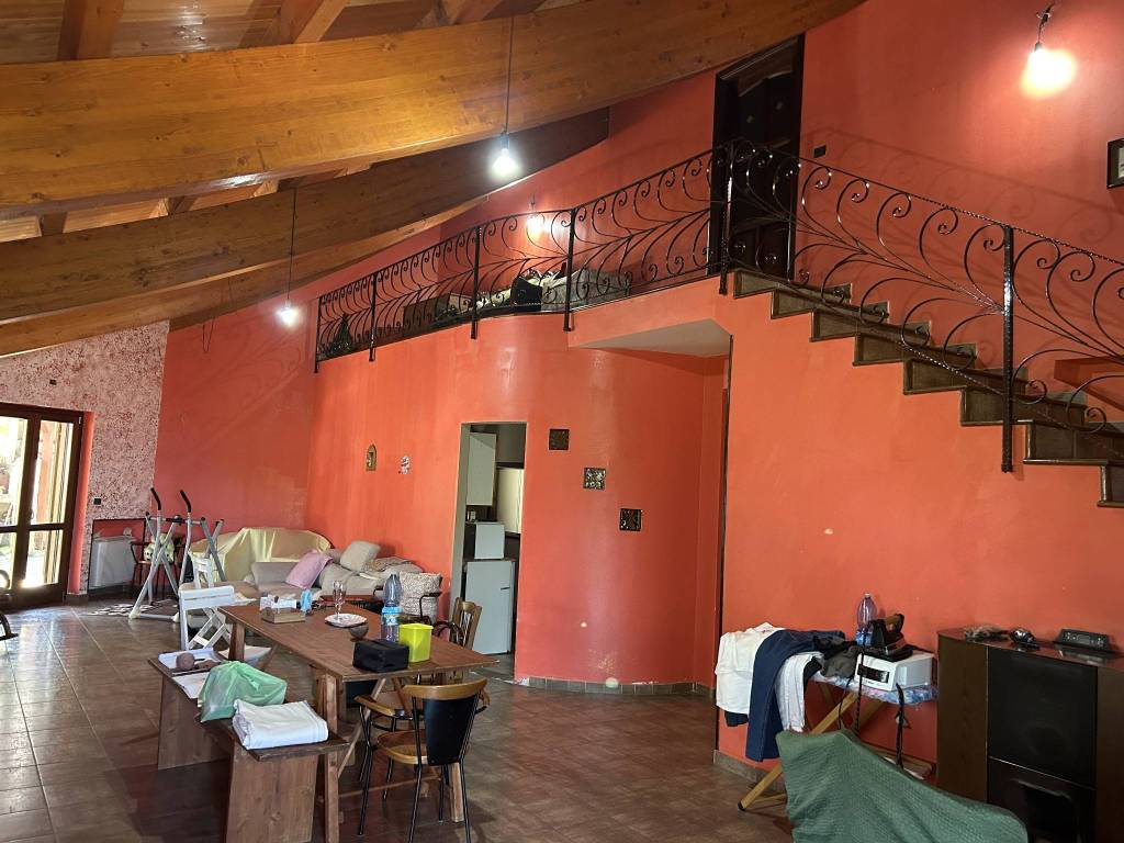 Villa a Mendicino in Via San Bartolo - Foto 3