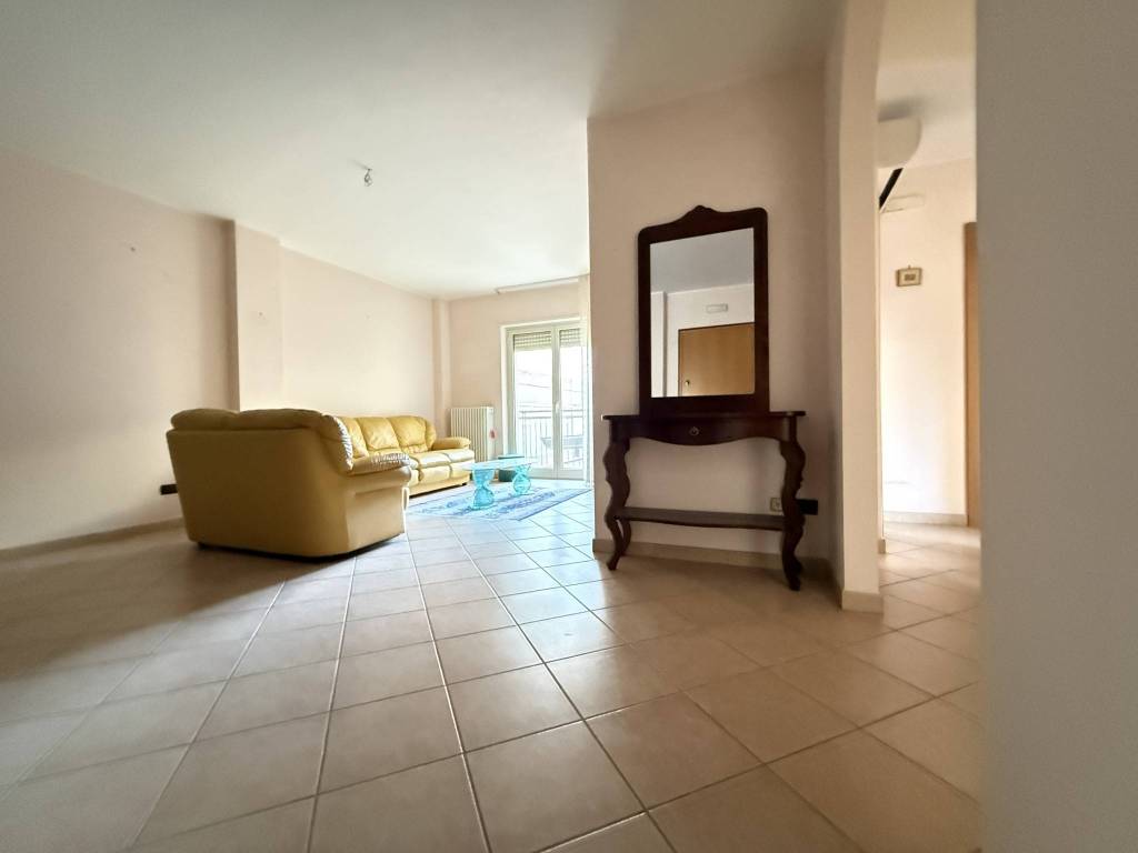 Appartamento a Cassano delle murge in Via Giacomo Matteotti - Foto 2