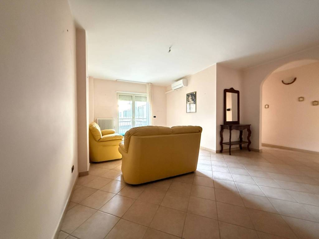 Appartamento a Cassano delle murge in Via Giacomo Matteotti - Foto 4