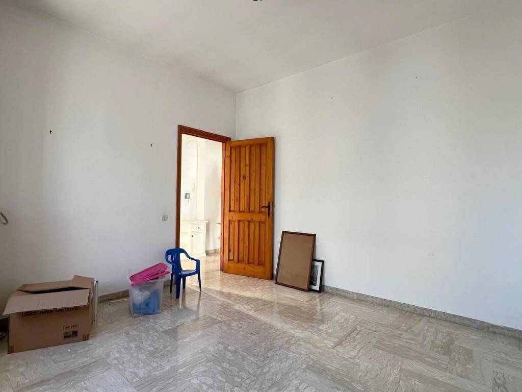 Appartamento a Ceglie messapica in Via Taranto - Foto 3