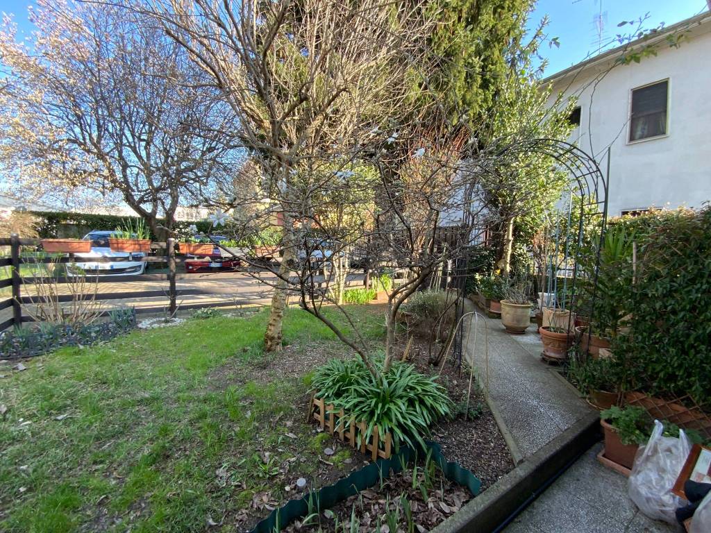 Appartamento a Busto arsizio in Via Magenta, 54 - Foto 3