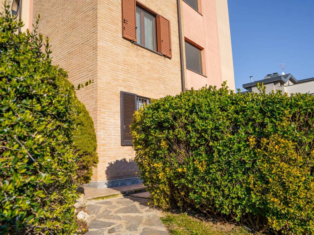 Appartamento a Gaggiano in Via Papa Giovanni XXIII, 5 - Foto 2