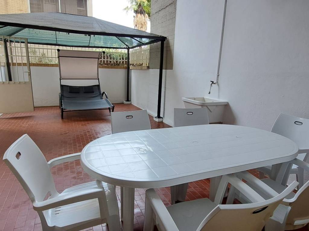 Appartamento a Follonica in Via dei Pini, 1 - Foto 2