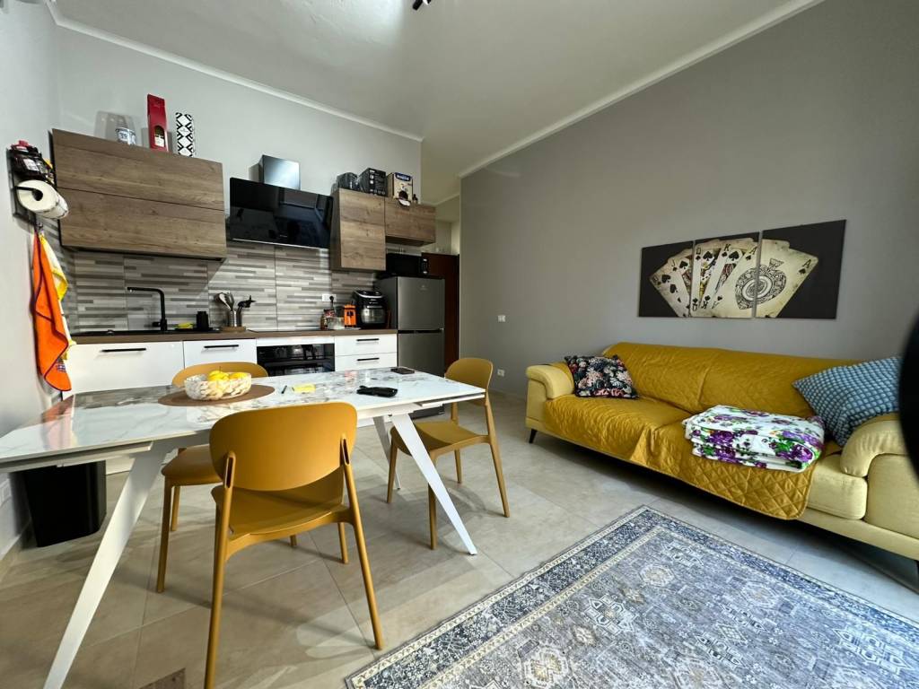 Appartamento a Follonica in Via Ximenes, 6 - Foto 2
