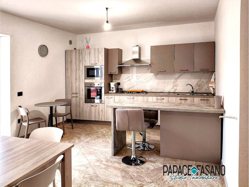 Appartamento a Battipaglia in Via Alcide De Gasperi, 33 - Foto 3