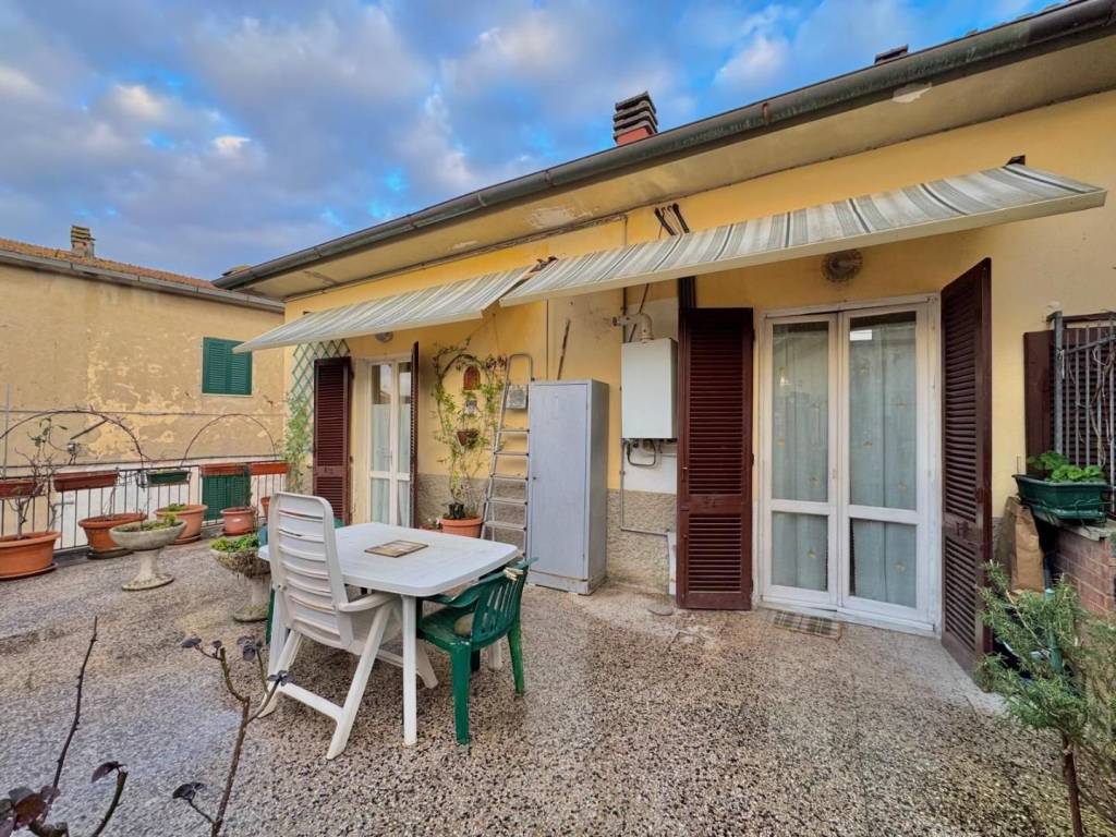 Appartamento a Ponsacco in Viale Antonio Gramsci - Foto 2