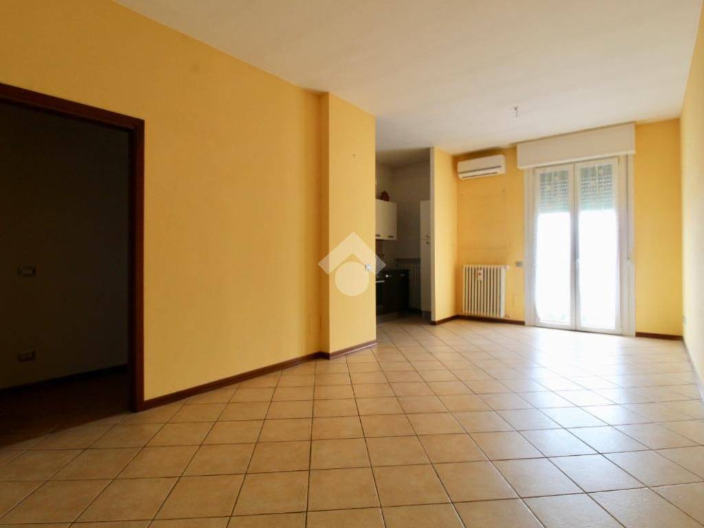 Appartamento a Reggio emilia in Via Emilia All'Ospizio, 68 - Foto 2