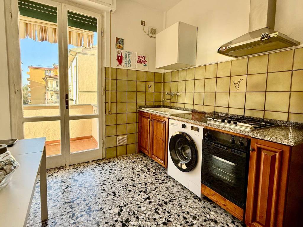 Appartamento a Pisa in Via Enrico Betti, 10 - Foto 4